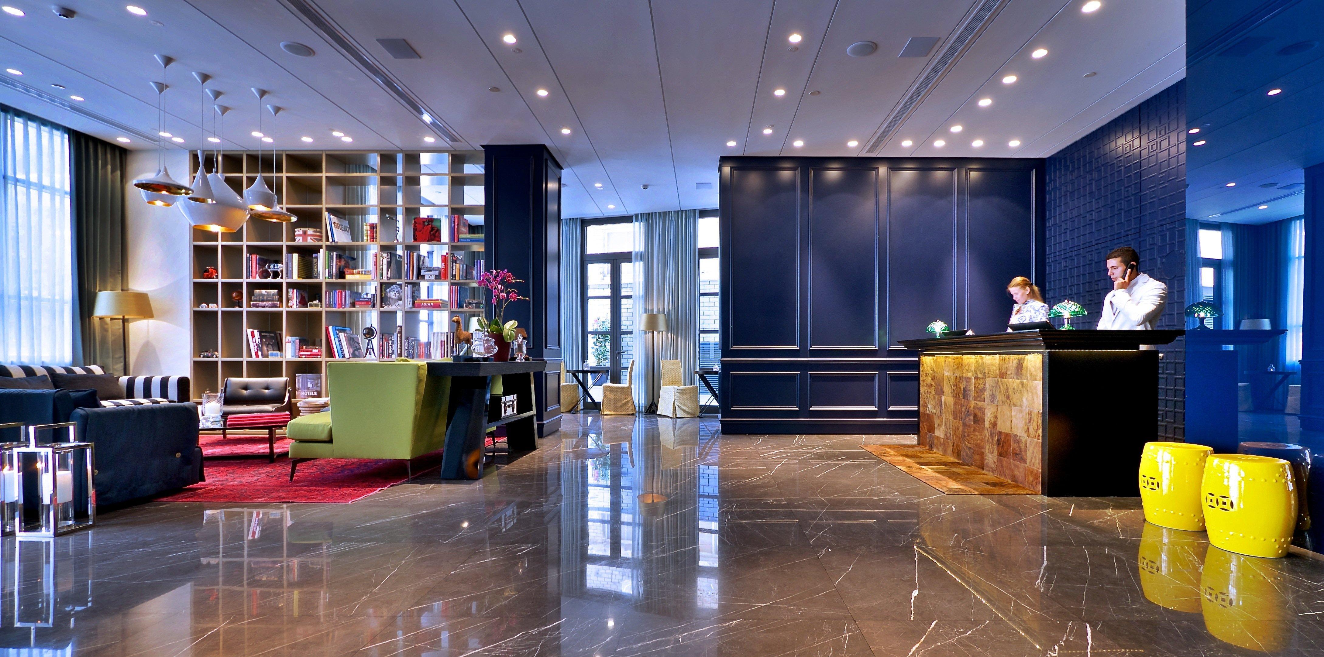 Hotel Indigo Tel Aviv - Diamond District By Ihg Giv'atayim Esterno foto Lobby