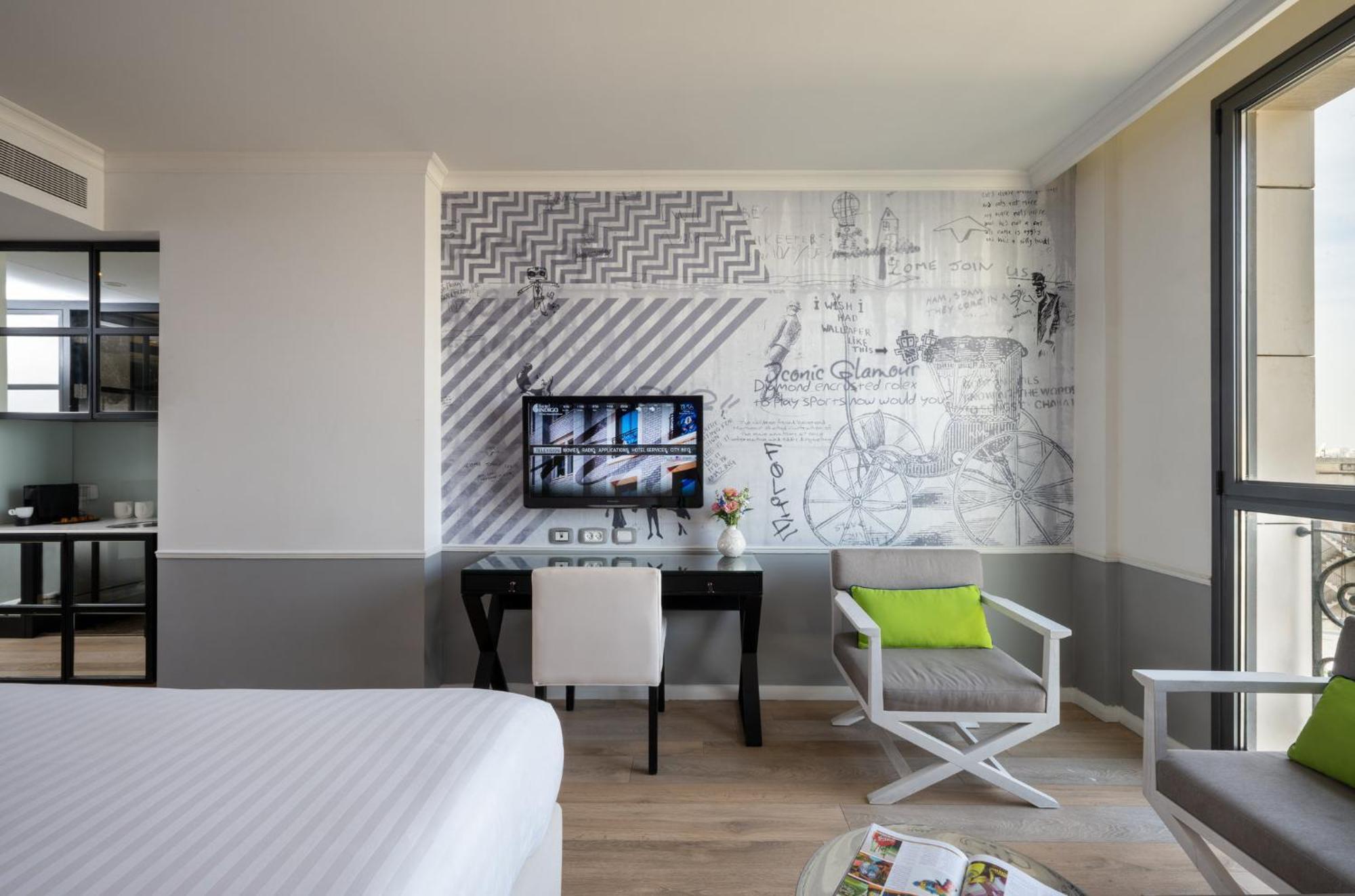 Hotel Indigo Tel Aviv - Diamond District By Ihg Giv'atayim Esterno foto Deluxe Room